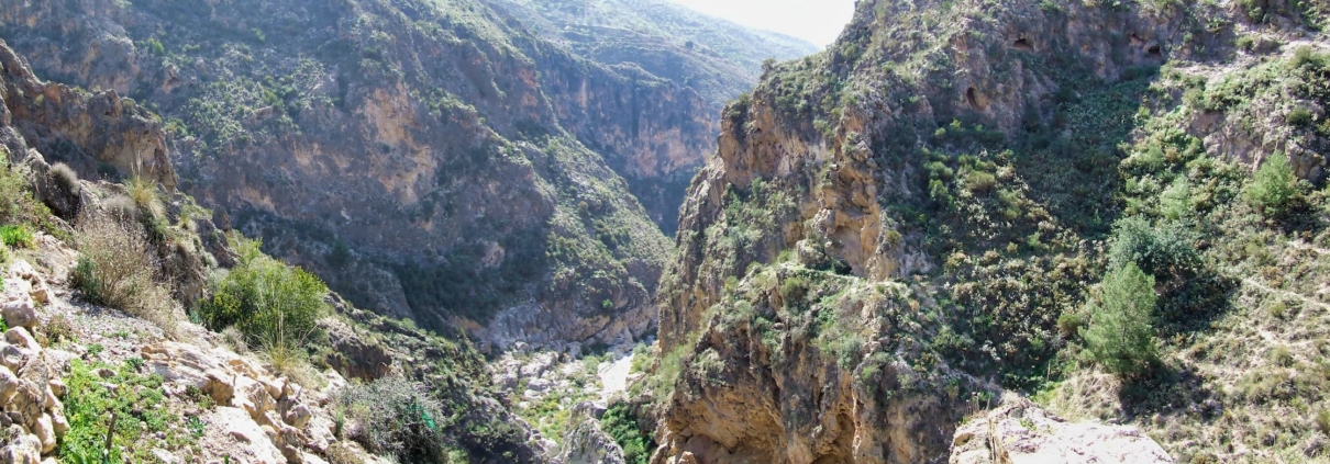 Panorámica de la Cueva de los Murciélagos de Albuñol (Granada)